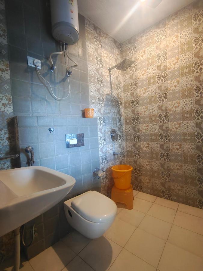 Mountain Zest-Simla Royale Near Mall Road-Free Pickup From Railway Station Simla Экстерьер фото